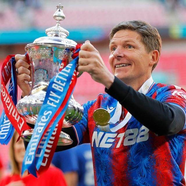 1768779909811054602.jpg gelasina.jpg